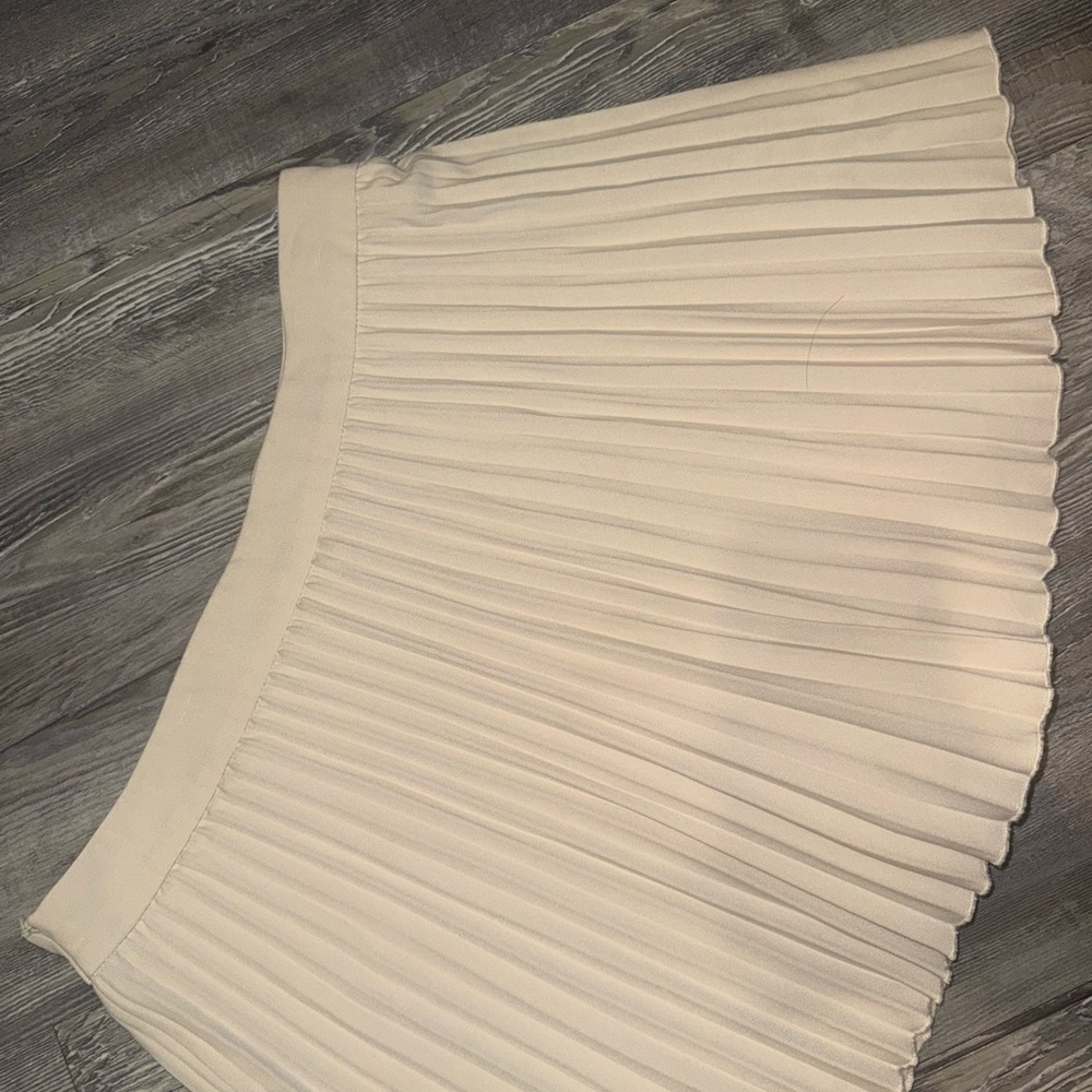 Zara Cream Skater Mini Skirt